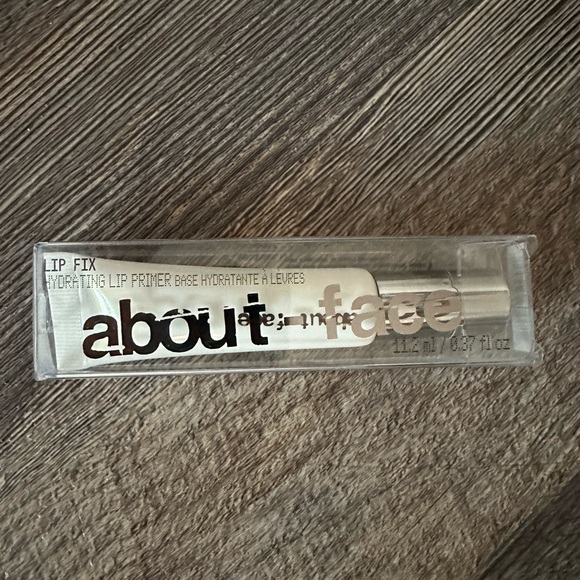 About-Face Lip Primer - Picture 1 of 4